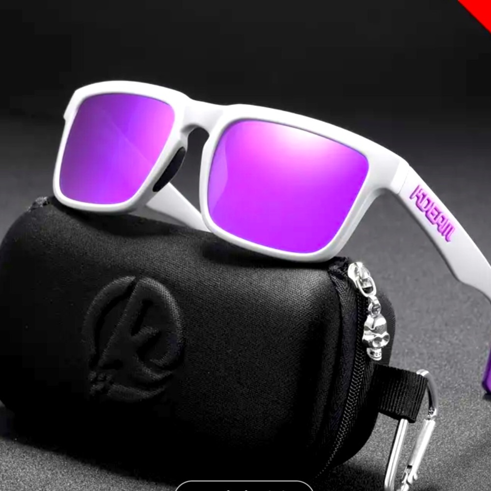 Stylish polarized sunglasses